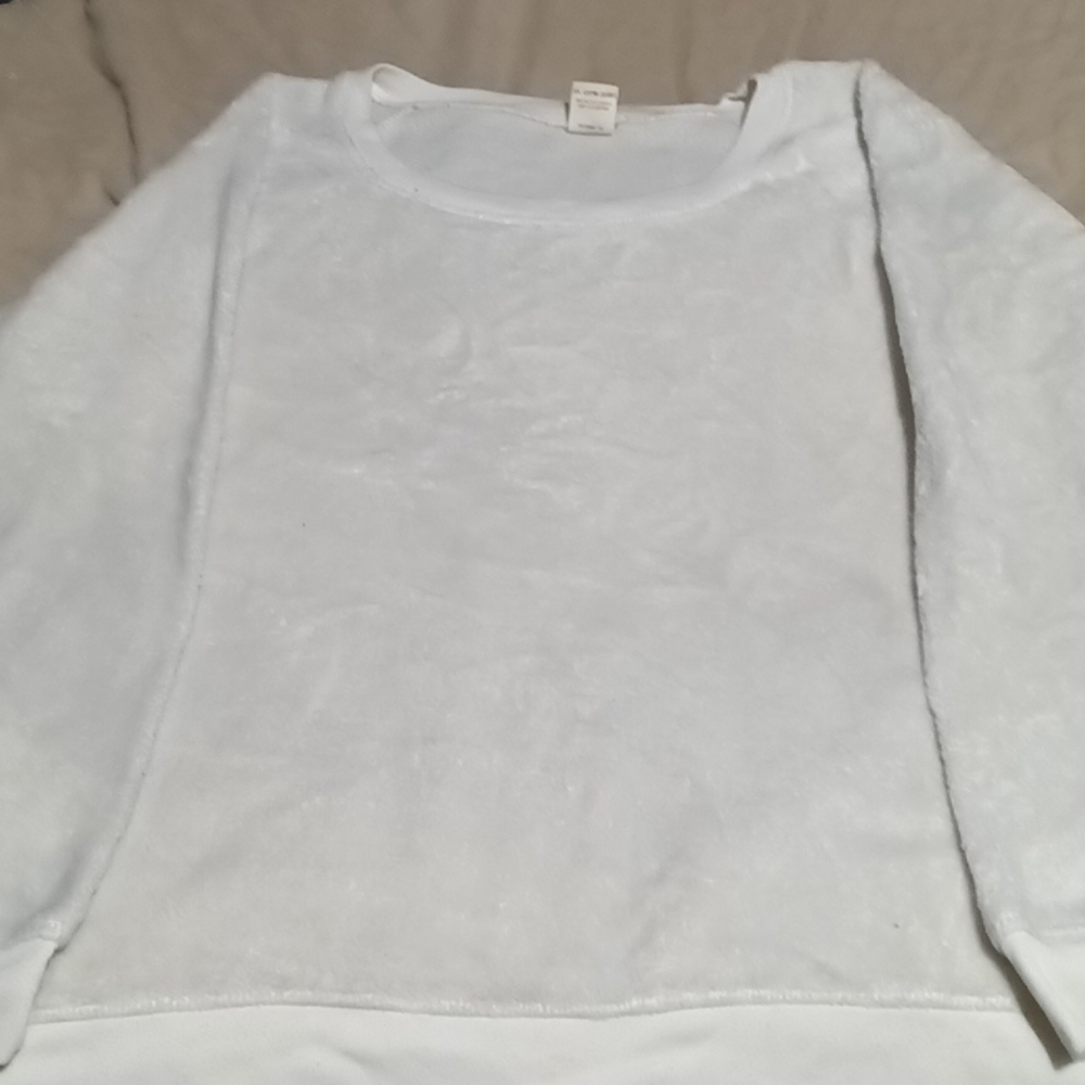 Faded Glory Soft White Sleepwear